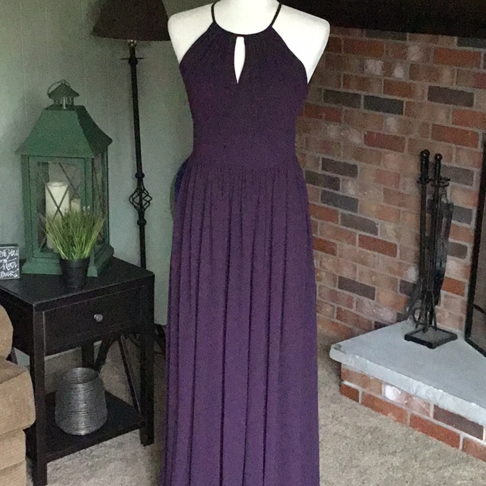 Levkoff Quiet Luxury Halter Style Gown Deep Purple Flirty Feminine Size 4